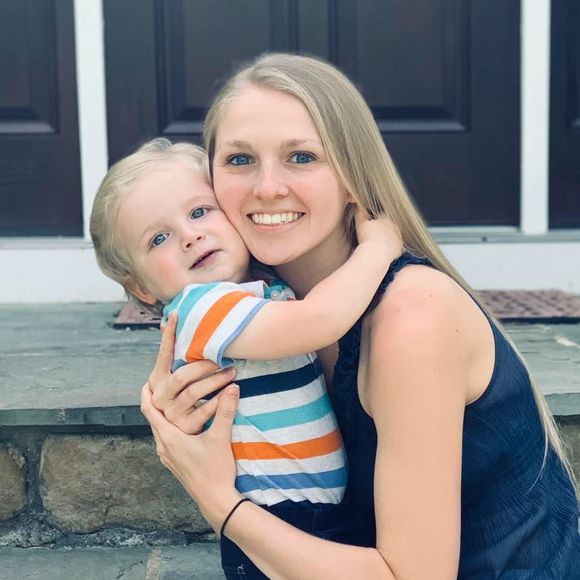 Meet your Posher, Samantha - Picture 1 of 1